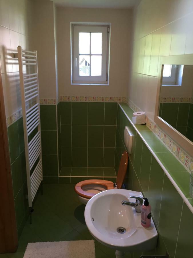 Apartments Huty Экстерьер фото